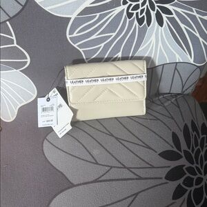 Mundi Beige Wallet